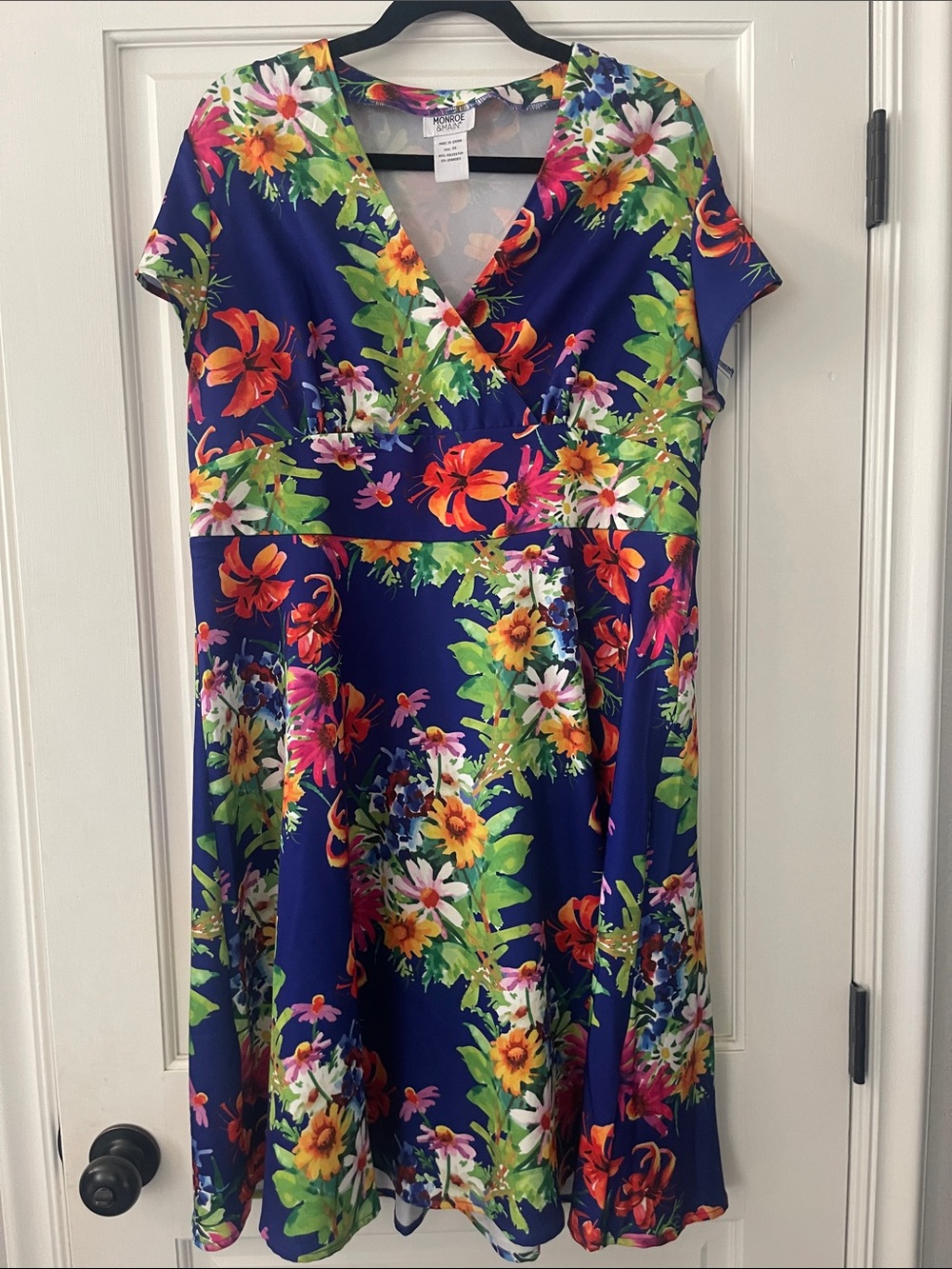 Monroe & Main Navy Floral Fit-and-Flare Dress-Size 14